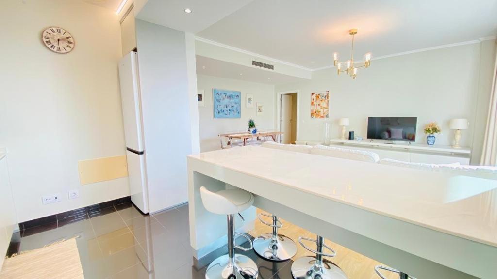Charming Monumental Appartement Funchal  Buitenkant foto