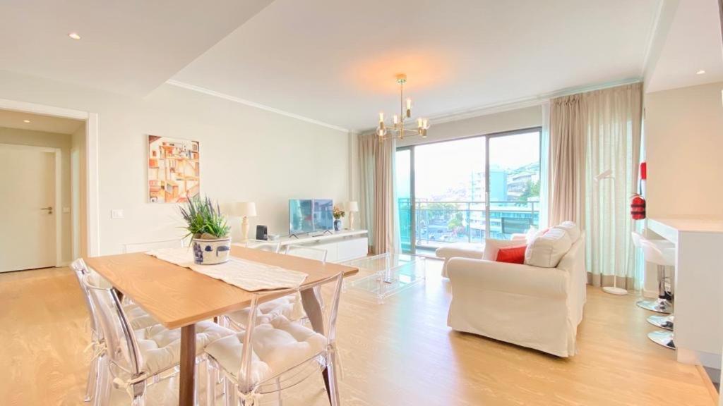 Charming Monumental Appartement Funchal  Buitenkant foto